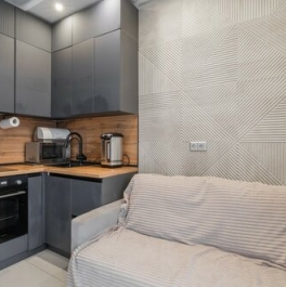 Продажа 2-комн квартиры на вторичном рынке Дегунинская улица