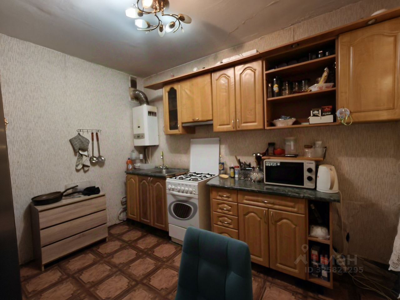 Продажа 2-комн квартиры на вторичном рынке пос. Мга, проспект Комсомольский, 56