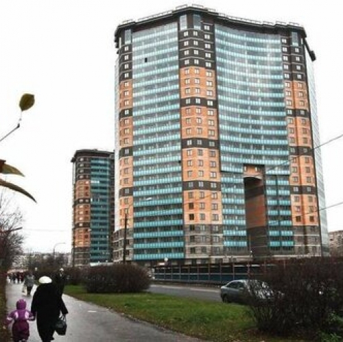 2-комн квартира улица Брянцева,  д. 13 к1