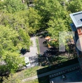 Продажа 3-комн квартиры на вторичном рынке улица Космонавта Волкова, 5Б Продажа 3-комн квартиры на вторичном рынке улица Космонавта Волкова, 5Б
