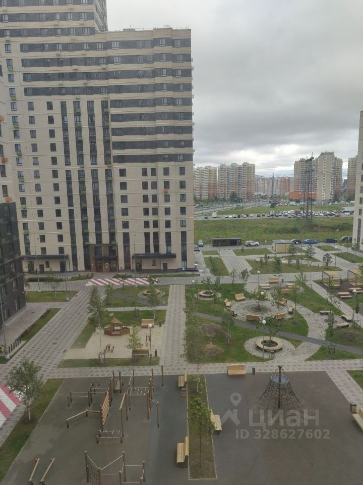 Продажа 3-комн квартиры на вторичном рынке улица Маресьева, 7к1