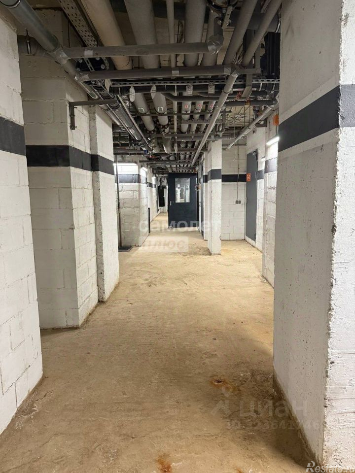 Продажа гаража Коробово, улица Авиаторов,  д. 7