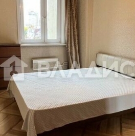 Продажа 2-комн квартиры на вторичном рынке Калужская пл,  д. 1,  к. 1