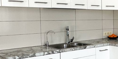 2-комн квартира пос. Металлострой, Центральная улица, 5