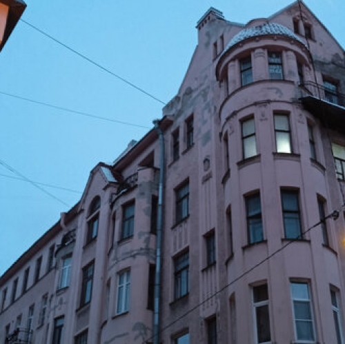 4-комн квартира Чкаловский пр-кт