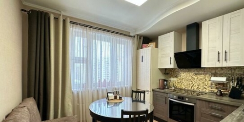3-комн квартира ул Белореченская,  д. 12