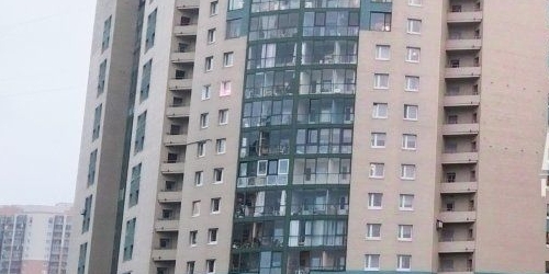 2-комн квартира проспект Тореза, 95