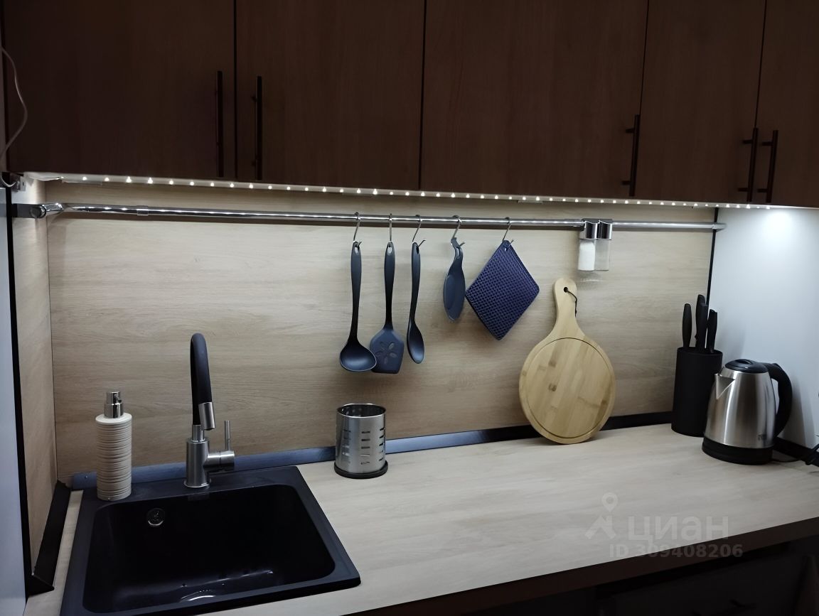 Аренда 1-комн квартиры на вторичном рынке Зенино ЖК Самолет мкр, Люберцы, улица Озерная,  д. 2