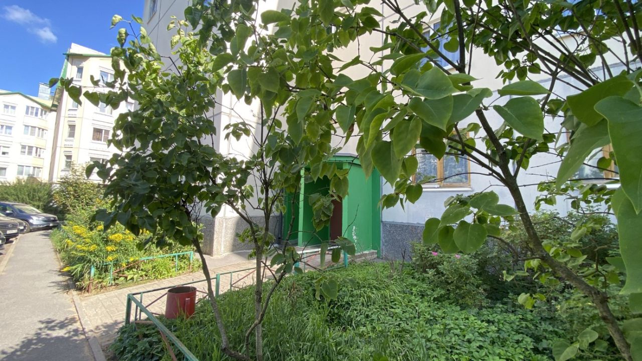 Продажа 3-комн квартиры на вторичном рынке Всеволожск, Октябрьский проспект, 108