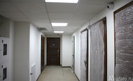 Продажа 4-комн квартиры на вторичном рынке Наставнический переулок,  д. 3