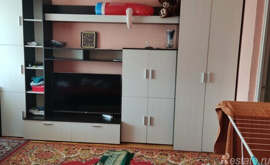 Продажа 3-комн квартиры на вторичном рынке Есенина ул,  д. 40,  к. 1