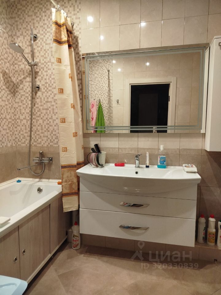 Продажа 1-комн квартиры на вторичном рынке Маяковского кв-л, Звенигород,  д. 19А