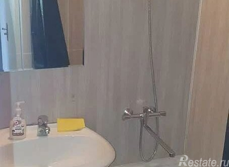 Аренда 1-комн квартиры на вторичном рынке улица Антонова-Овсеенко,  д. 4