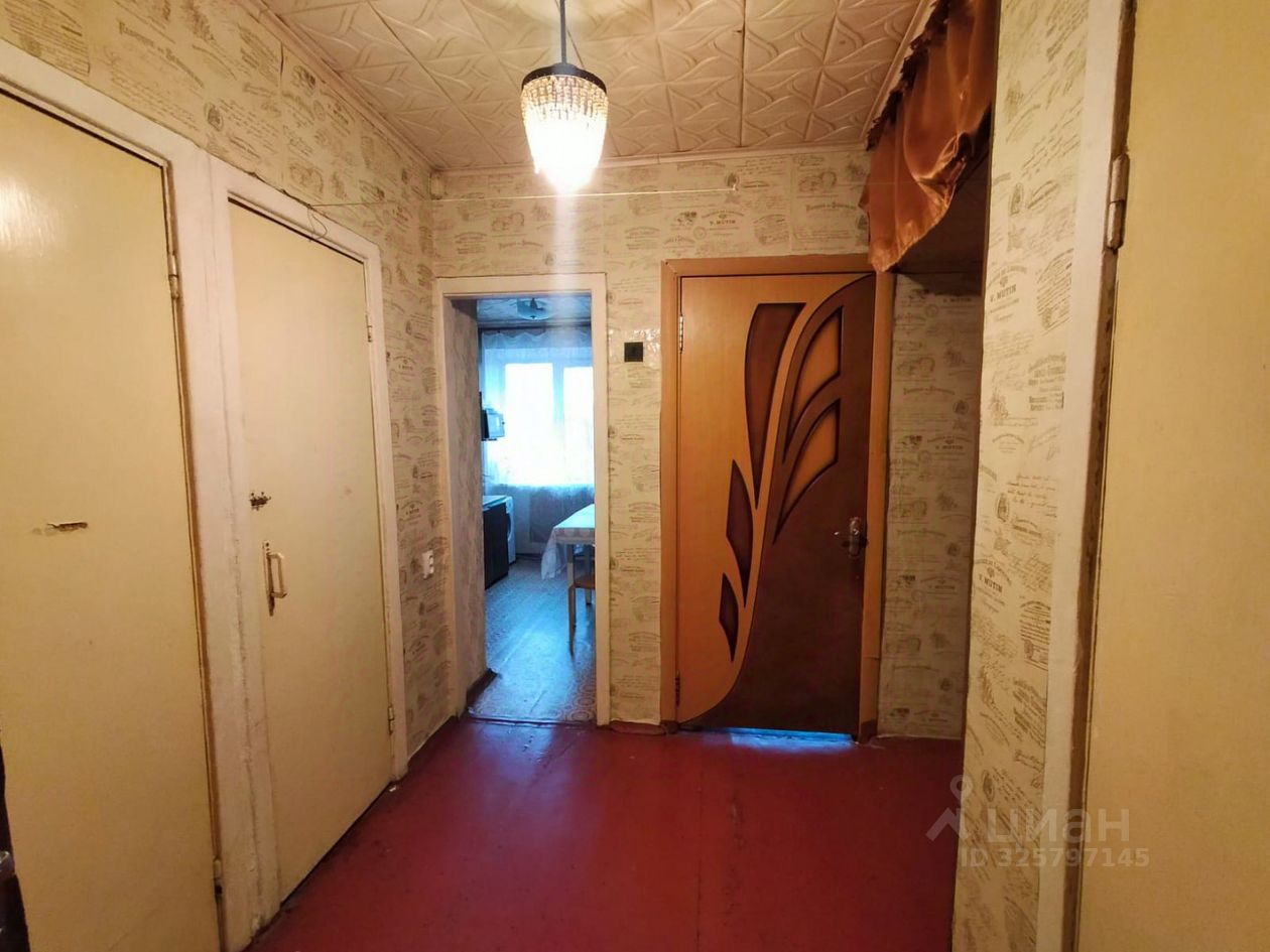 Продажа 3-комн квартиры на вторичном рынке Ступино, улица Андропова, 65