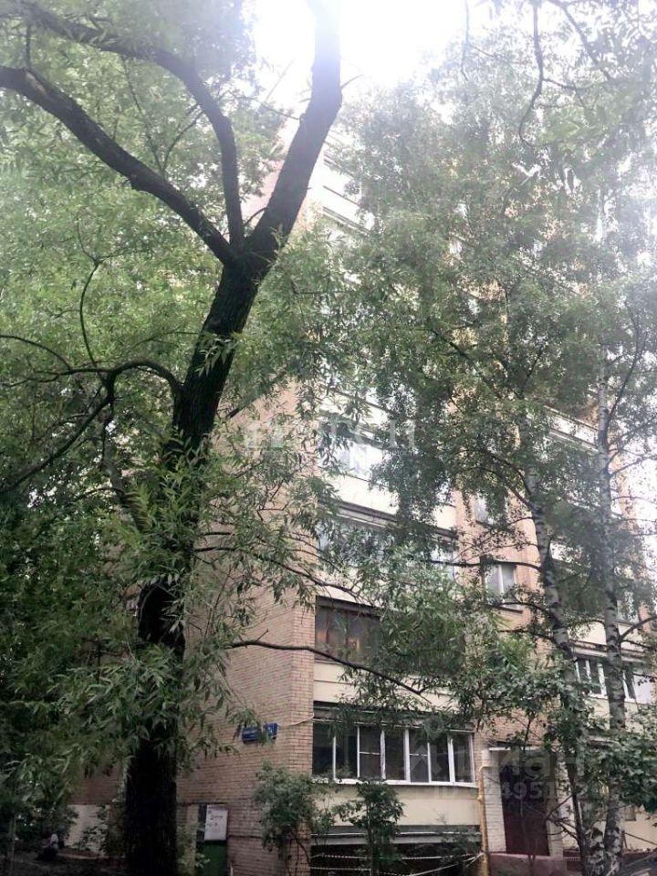 Продажа 2-комн квартиры на вторичном рынке проезд Соломенной Сторожки, 3А