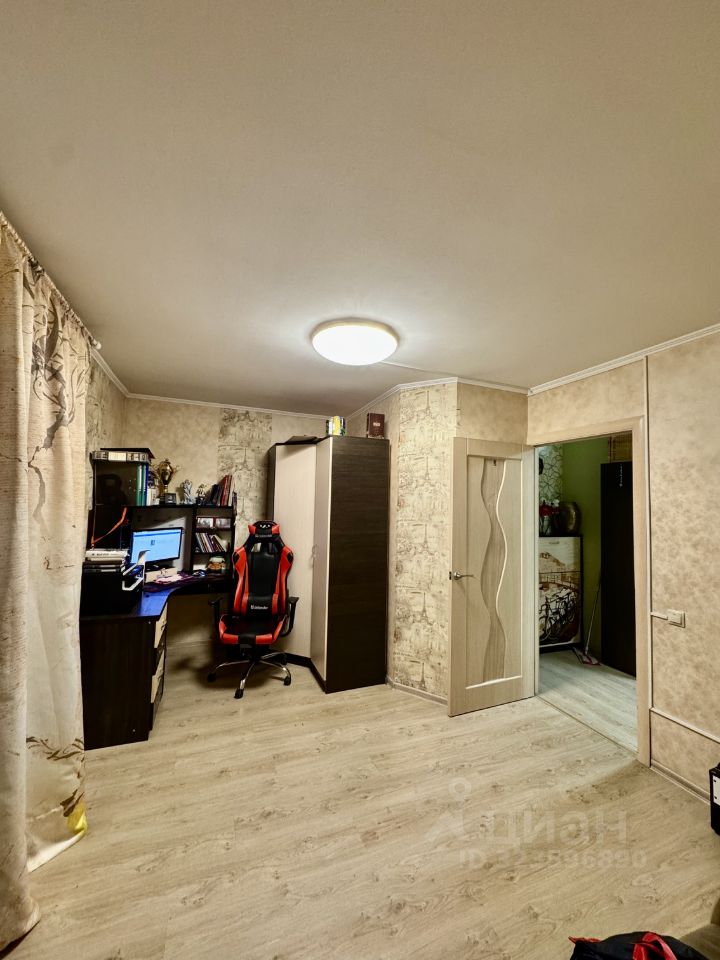 Продажа 3-комн квартиры на вторичном рынке Шоссейная улица, 32