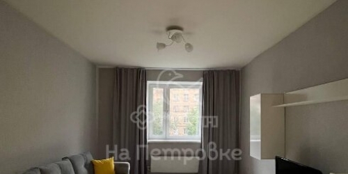 3-комн квартира Красносельский 4-й пер,  д. 5