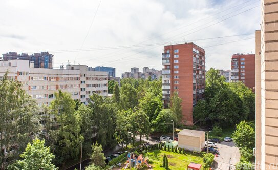 Продажа 1-комн квартиры на вторичном рынке Светлановский пр-кт,  д. 115,  к. 1