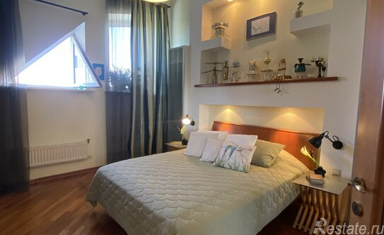 Продажа 3-комн квартиры на вторичном рынке Почтовая Б. ул,  д. 5