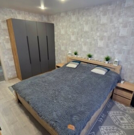 Продажа 3-комн квартиры на вторичном рынке Аэродром, улица Новосёлов,  д. 8