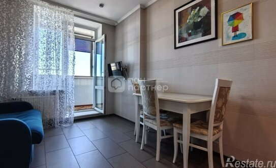 Продажа 1-комн квартиры на вторичном рынке улица Композиторов,  д. 18