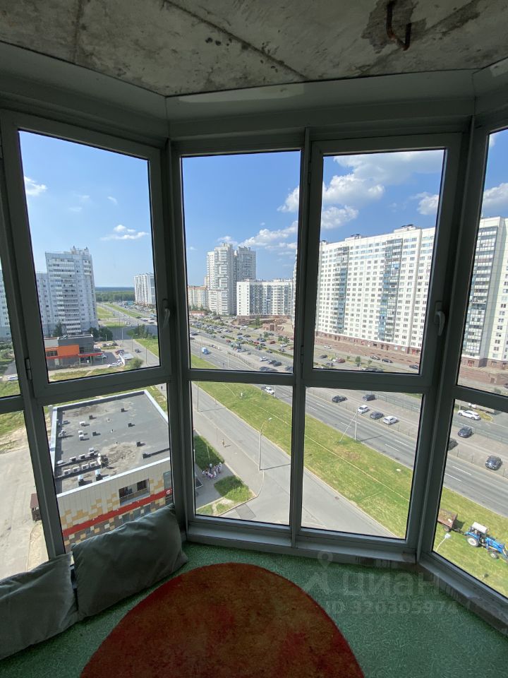 Продажа 1-комн квартиры на вторичном рынке улица Оптиков, 42/24