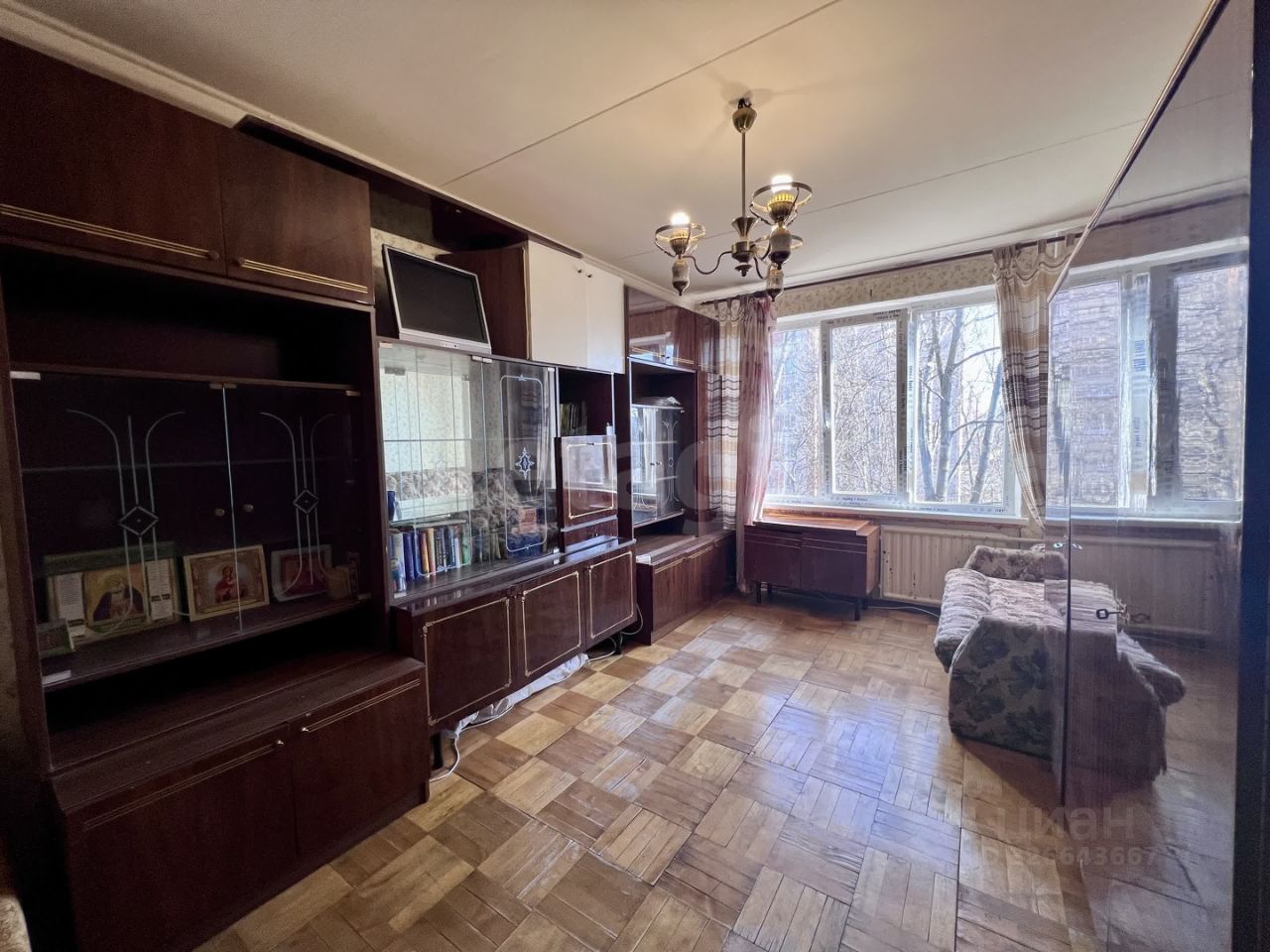 Продажа 2-комн квартиры на вторичном рынке проспект Большевиков, 71К2