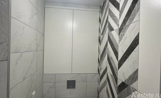 Продажа 3-комн квартиры на вторичном рынке Тельмана, ул Онежская,  д. 1