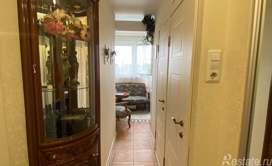 Продажа 1-комн квартиры на вторичном рынке ул Зины Портновой,  д. 17,  к. 1