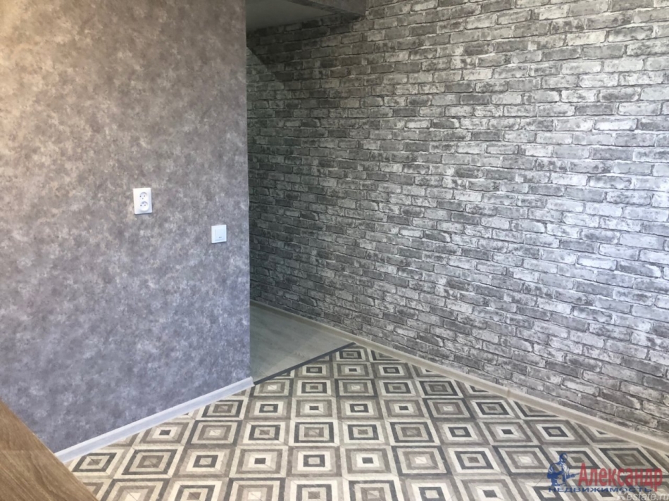 Продажа 2-комн квартиры на вторичном рынке Приозерск г., Суворова ул. ,  д. 36