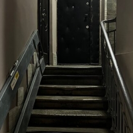 Продажа 2-комн квартиры на вторичном рынке Рочдельская улица,  д. 11/5