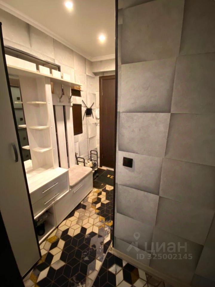 Продажа 2-комн квартиры на вторичном рынке Щелково, Октябрьская улица, 20