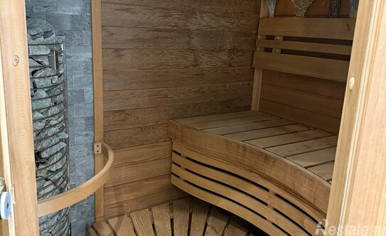 Продажа 2-комн квартиры на вторичном рынке Большой ВО пр-кт,  д. 101