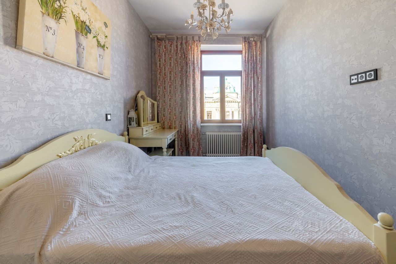 Аренда 2-комн квартиры на вторичном рынке Фурштатская улица, 27