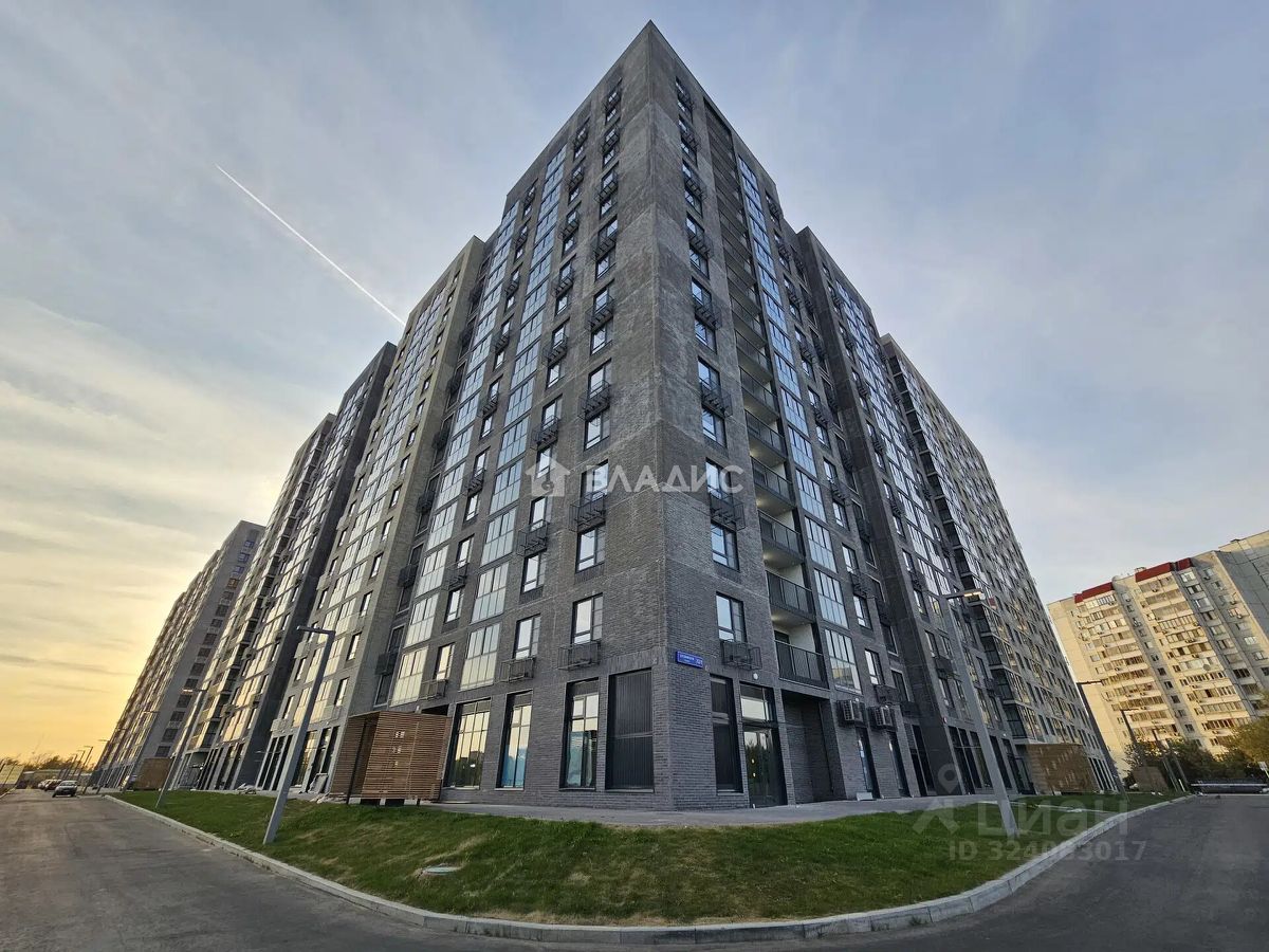 Продажа 3-комн квартиры на вторичном рынке Кусковская улица, 12/1