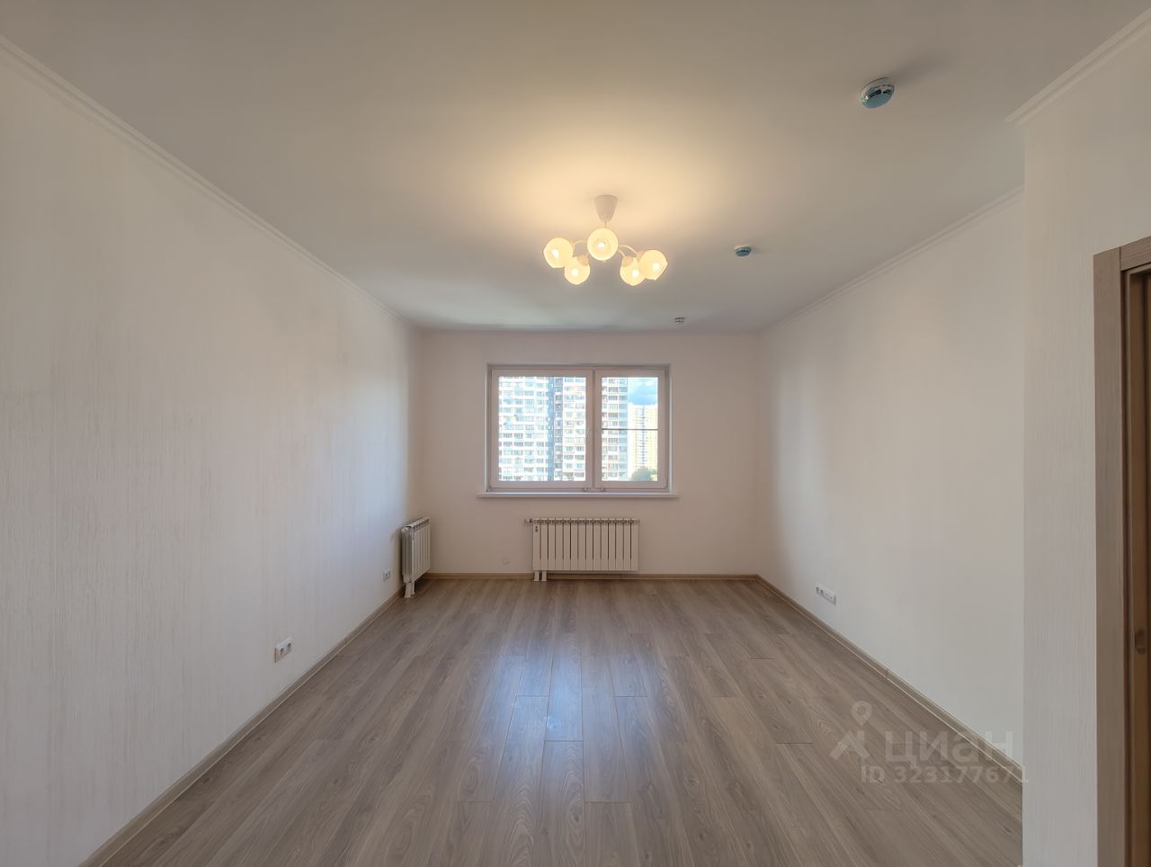 Продажа 1-комн квартиры на вторичном рынке Балаклавский проспект, 17