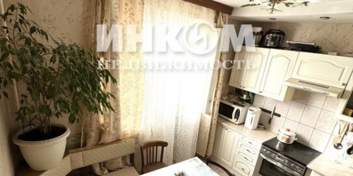 3-комн квартира ул Новопеределкинская,  д. 10,  к. 1