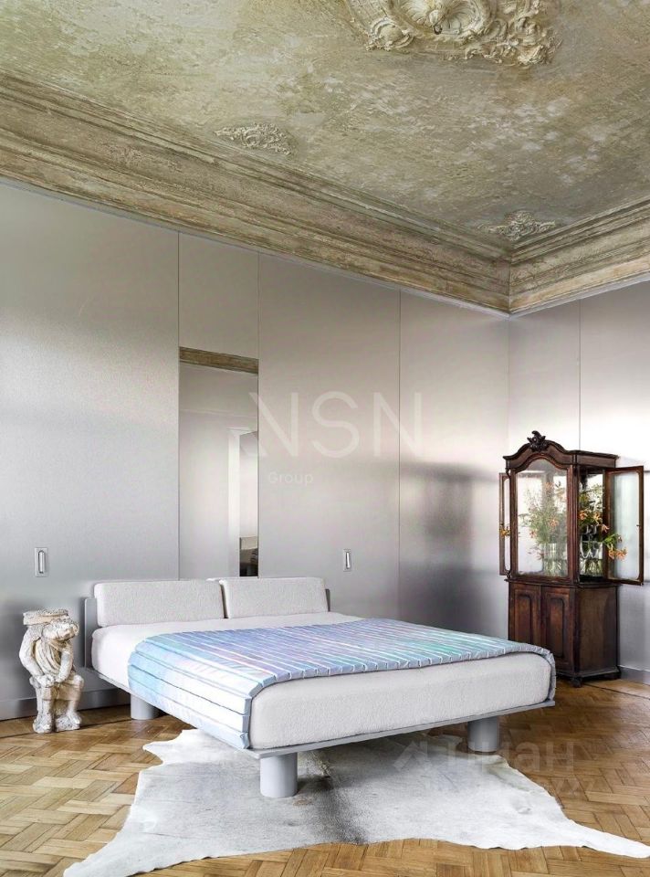 Продажа 3-комн квартиры на вторичном рынке Рождественский бульвар, 10/7С1