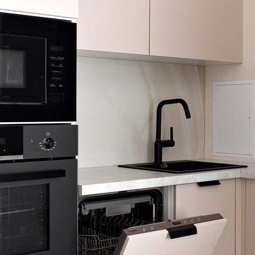 2-комн квартира Уральская улица, 25