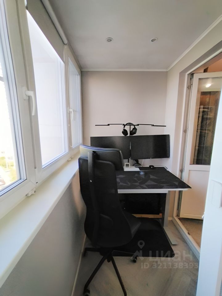 Продажа 4-комн квартиры на вторичном рынке Химки, Совхозная улица, 29