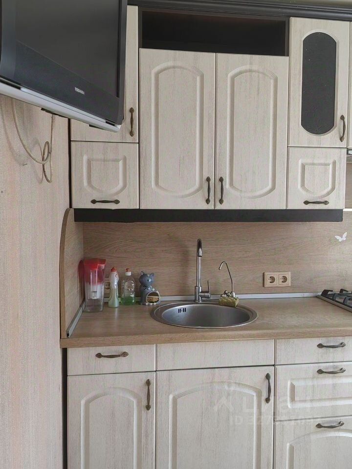 Продажа 2-комн квартиры на вторичном рынке улица Димитрова, 18К1
