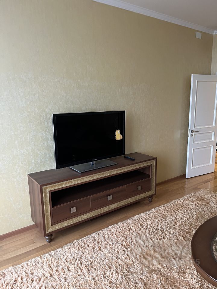 Аренда 3-комн квартиры на вторичном рынке Кочновский проезд, 4к1