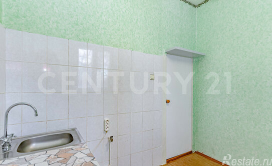 Продажа 1-комн квартиры на вторичном рынке Фанерная улица,  д. 7/15