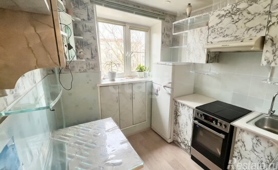 Продажа 1-комн квартиры на вторичном рынке Янино-1 пгт, Тюльпанов (Янила Драйв мкр) ул,  д. 1,  к. 2