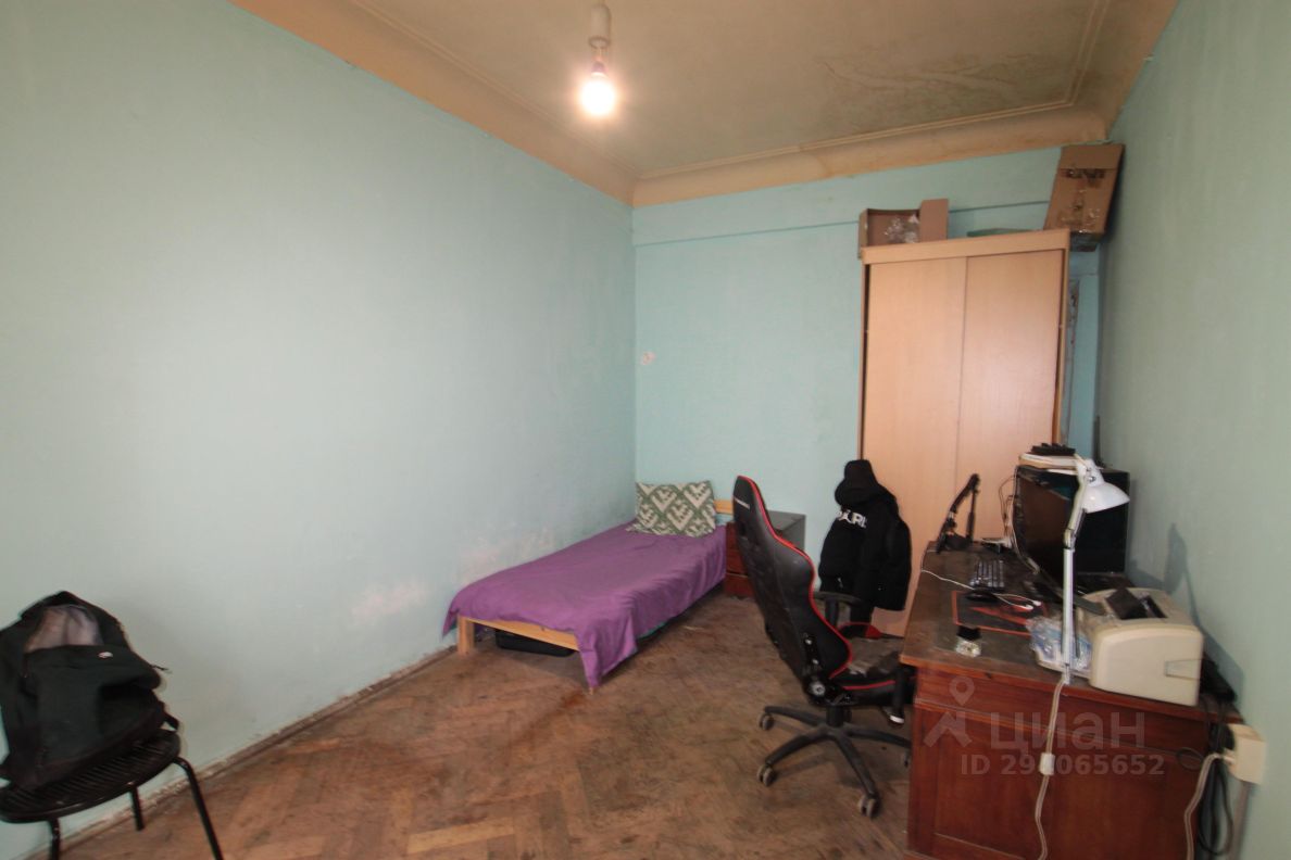 Продажа 3-комн квартиры на вторичном рынке Малый Демидовский переулок, 3