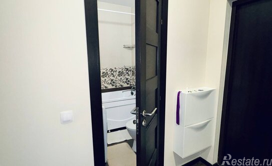 Продажа 1-комн квартиры на вторичном рынке Плесецкая ул,  д. 20 к2