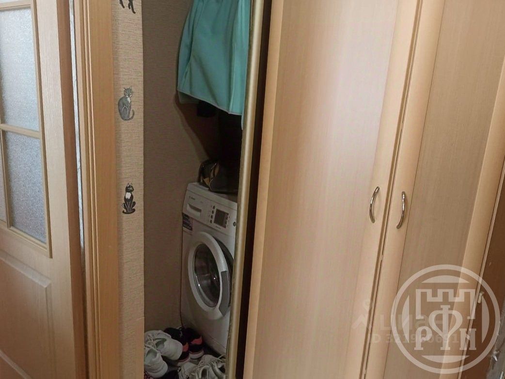 Продажа 1-комн квартиры на вторичном рынке Петергоф, улица Халтурина, 15к4