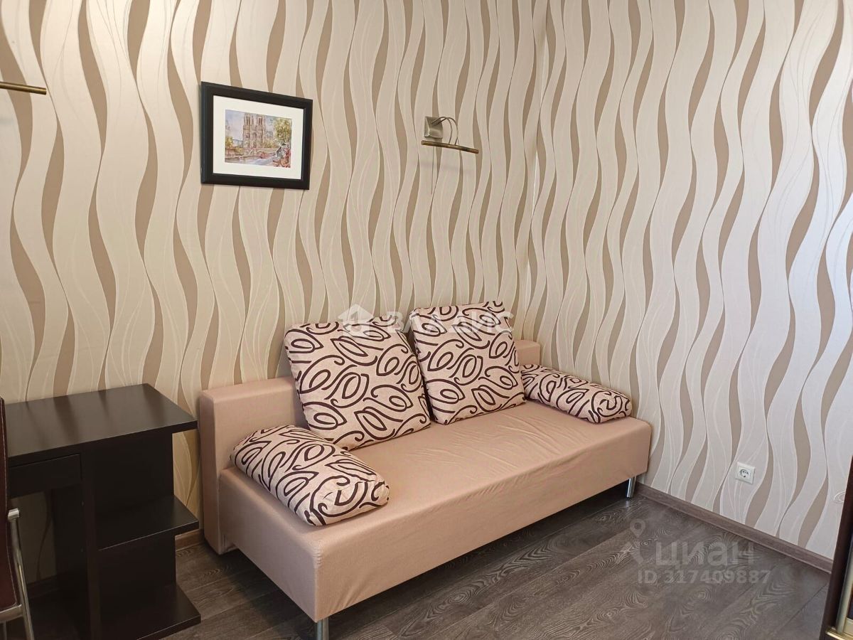 Продажа 2-комн квартиры на вторичном рынке Салтыковка мкр, Балашиха, улица Черняховского,  д. 28