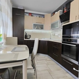 Продажа 1-комн квартиры на вторичном рынке Колпино г, Анисимова ул,  д. 10