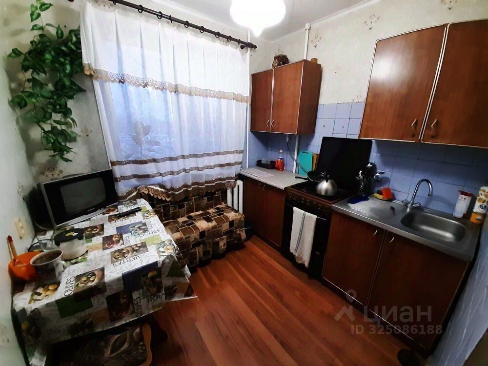 Продажа 2-комн квартиры на вторичном рынке 2-й мкр,  д. 39